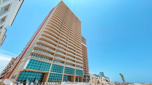 Exterior - New Complex!! Parking Level!! Beachfront, Lazy River and Slide! (Orange Beach)