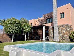 A heated pool - Villa Over the 5th Green (San Bartolomé de Tirajana)