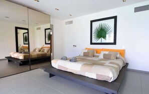 4 chambres, Wi-Fi, literie fournie