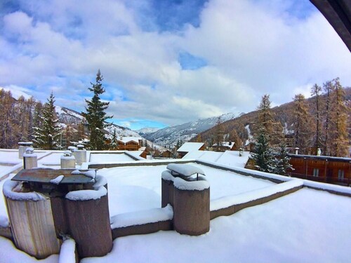 Ski-in/ski-out & foot of the slopes, 2nd floor, view mountain, balcony, tv, 45m², Vars