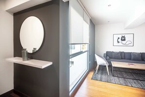 تلفزيون، مكتب