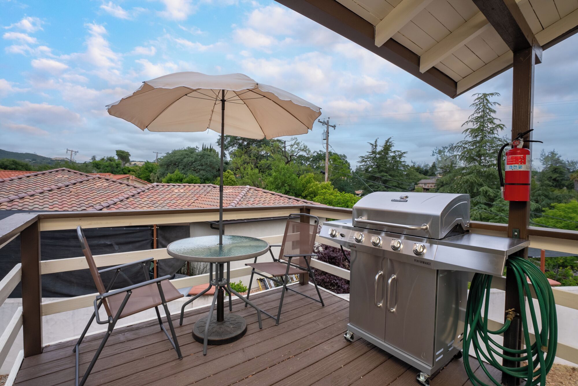 Cozy Up to Downtown Paso Robles and Quiet Neighborhood