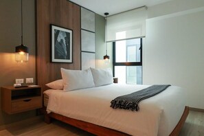 1 habitación, tabla de planchar con plancha, internet y ropa de cama