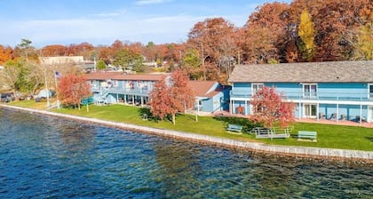 Rustic lakeside condo on Fife Lake with fully equipped kitchen and balcony