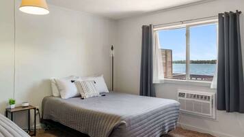 2 slaapkamers, een strijkplank/strijkijzer, wifi, beddengoed