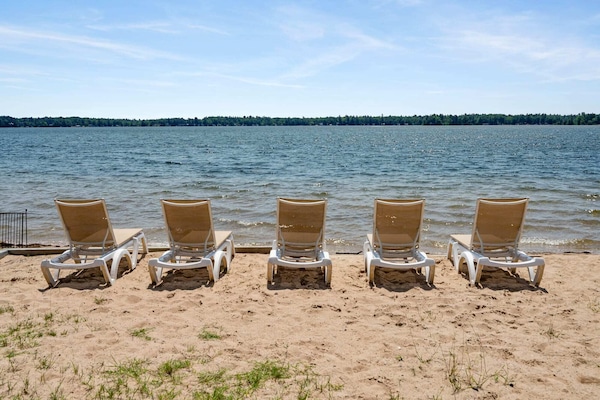 Sandy beach & perfect spot to lay out with family & friends!