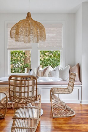 Interior - Aloha Cottage | Prime Spot in Park Circle (North Charleston)