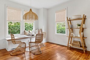 Interior - Aloha Cottage | Prime Spot in Park Circle (North Charleston)