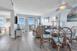 TV - 405 Dolphin Crossing: Private Balcony, Oceanfront Pool (Caswell Beach)