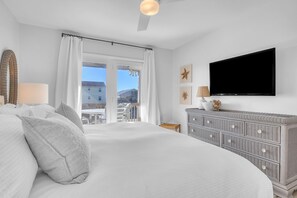 4 chambres, fer et planche à repasser, lit parapluie, accès Internet