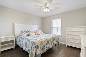 1 bedroom, in-room safe, iron/ironing board, WiFi