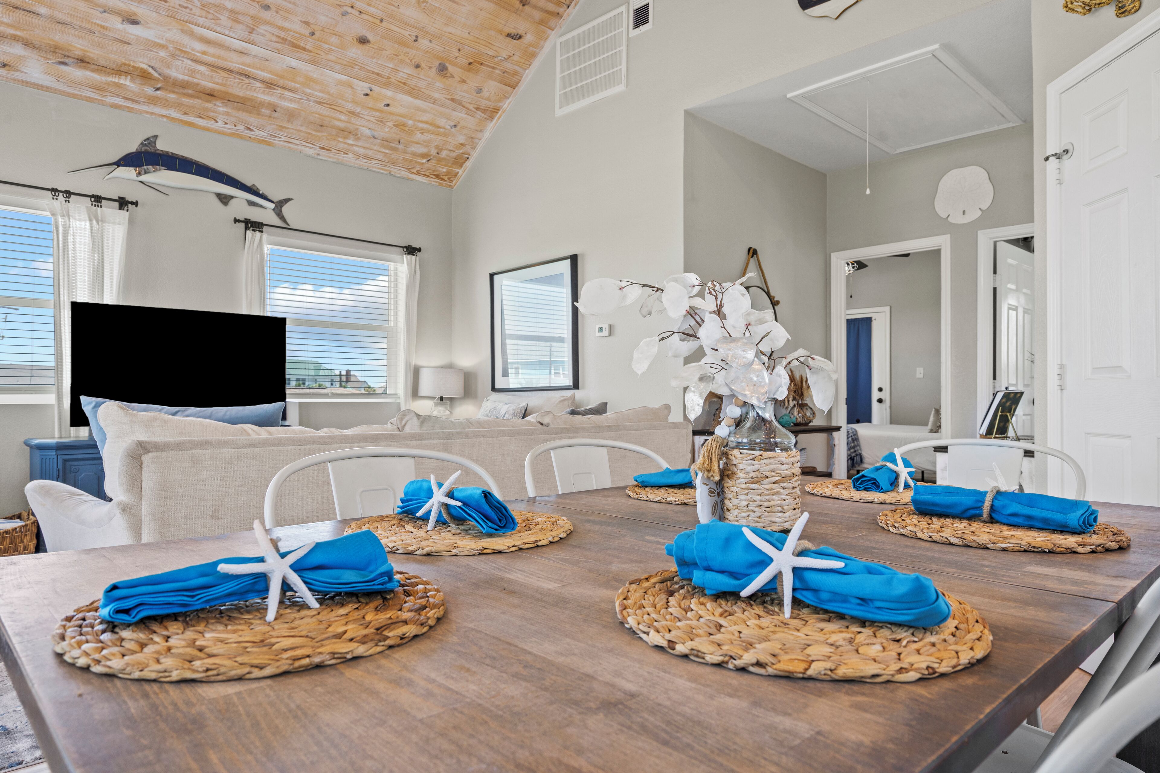 2 bedrooms, iron/ironing board, travel crib, WiFi