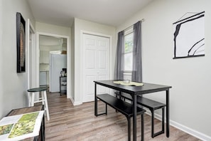 Dining - Southside Home - Pet Friendly backyard (Indianapolis)