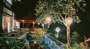 Outdoor pool - Gorgeous Designed Villa In Ubud With Infinity Pool (Ubud)
