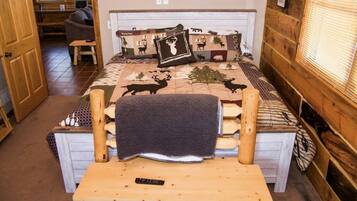 1 bedroom, iron/ironing board, travel crib, free WiFi