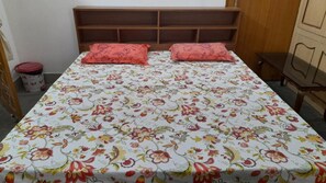 1 quarto, roupa de cama