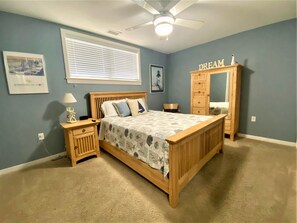 3 dormitoris, caixa forta a l'habitació i planxa i posts de planxar 