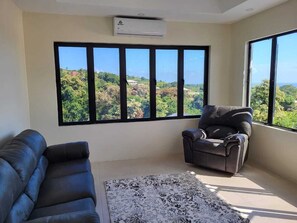 Living area - Mercedes' Place (Carnbee)