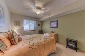 4 habitaciones, wifi gratis y ropa de cama