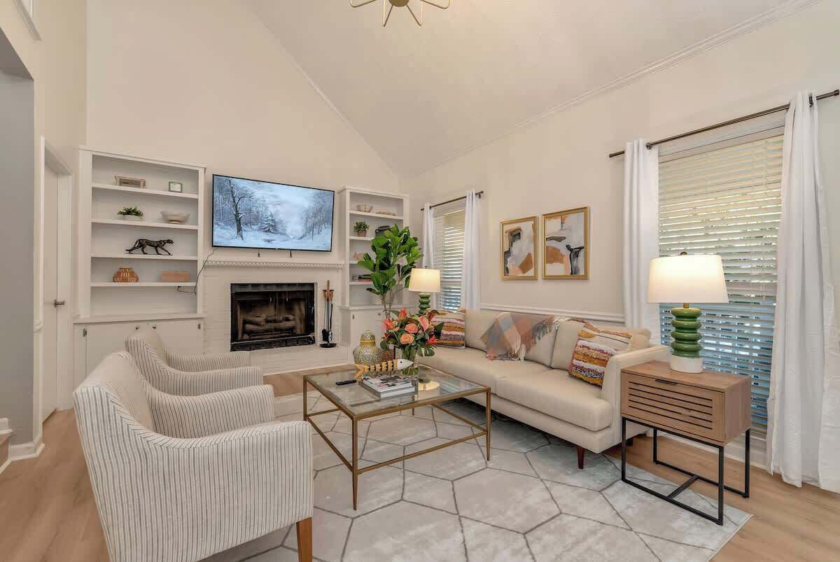 TV, fireplace, books, offices