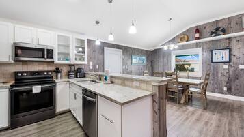 Rumah (3 Bedrooms) | Fasilitas properti