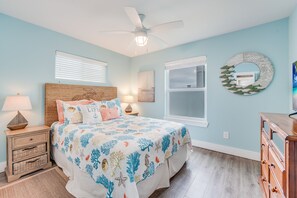 House (3 Bedrooms) | Property amenity - Diving Dolphin by Silver Sands Vacation Rentals (Port Aransas)