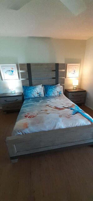 2 bedrooms, WiFi, bed sheets