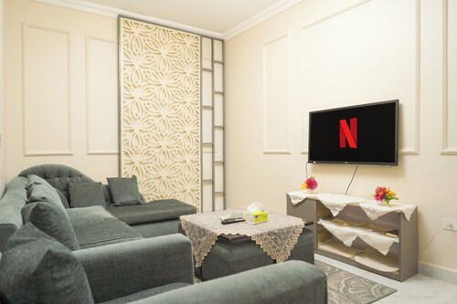 Spacious 3BR Garden View Apartment Prime Location