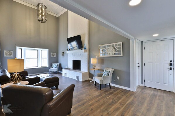 프리미엄 하우스 | 거실