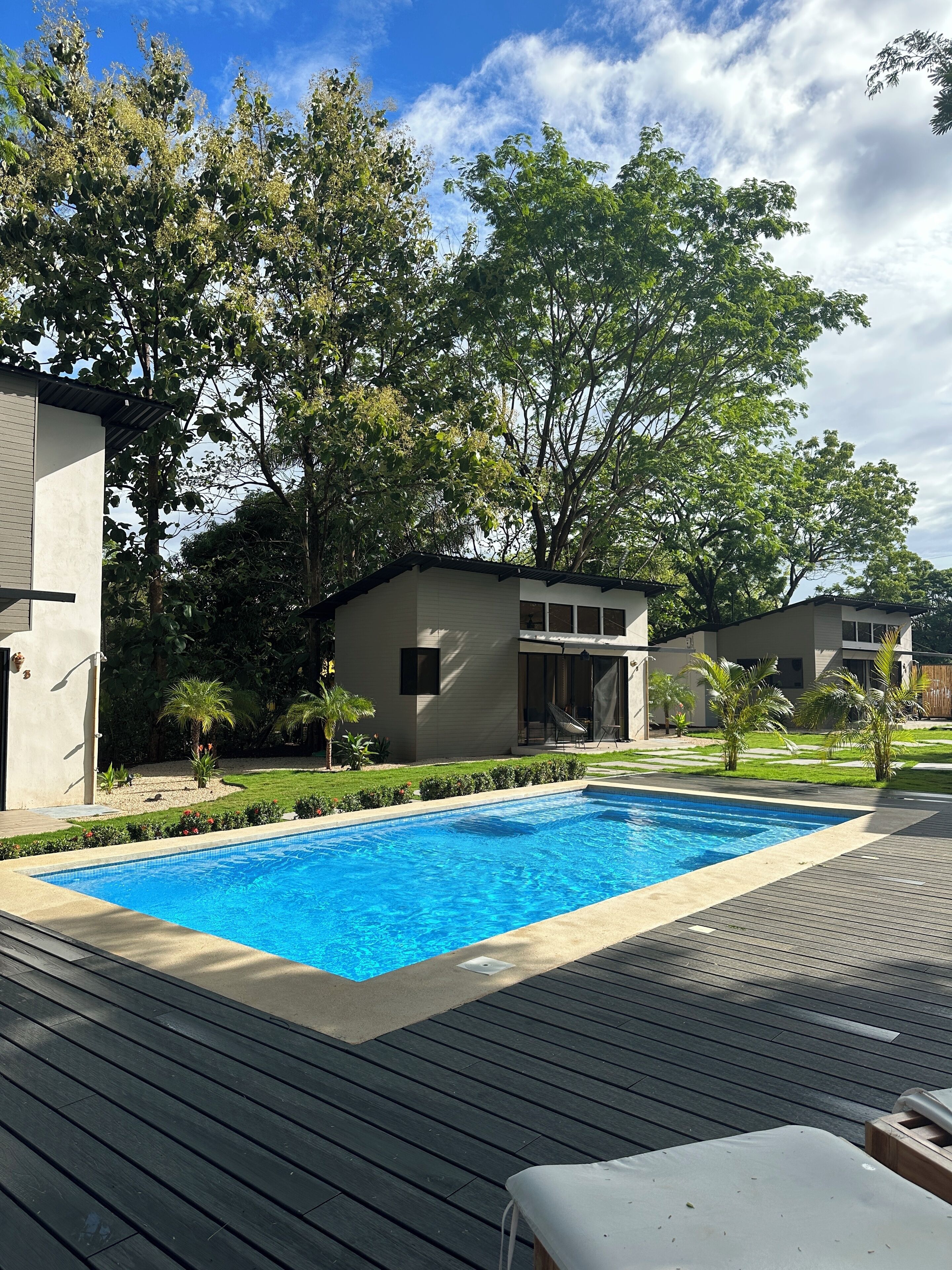 Kolam renang outdoor