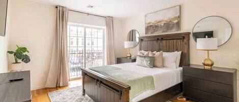 2 chambres, bureau, fer et planche à repasser, Wi-Fi gratuit