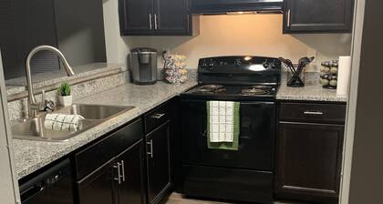 Inviting 2BR/2BA with Queen Beds and All the Comforts of Home