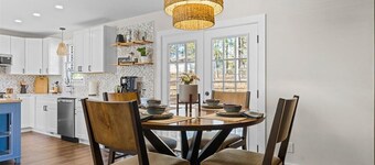 Quiet and Cozy with Outdoor Space