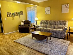 Smart-TV, DVD-Player, Computerbildschirme