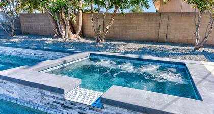 Orion's Heated Pool & Spa - Disney Vacation