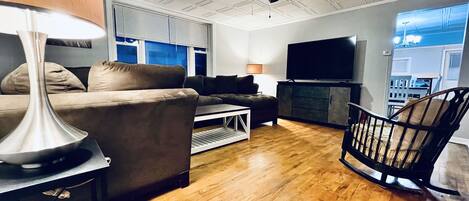 Smart-TV, Stereoanlage