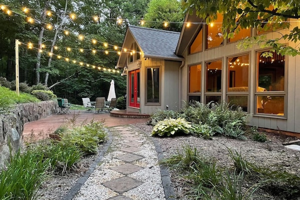 Back patio for relaxing with a glass of wine; has table w/ chairs, grill, fire pit and small water fountain that burbles peacefully
