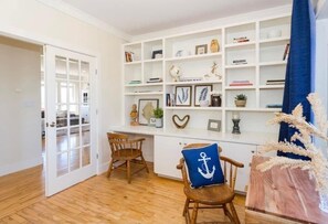 Interior - Barachois Beach family retreat - Tourism PEI license # 1201211 (Anglo rustico)