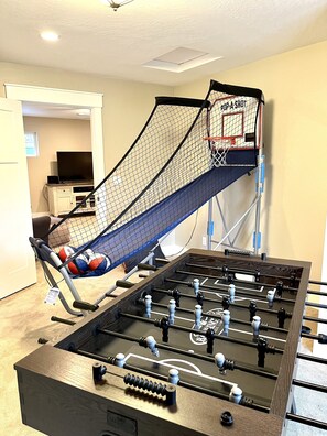 Spielezimmer