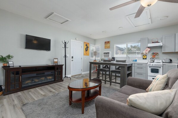 TV, fireplace - Experience Vegas in Style – Chic Private Suite Near the Strip (Las Vegas)