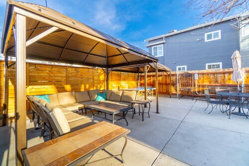 Rustic Studio walking distance to Downtown