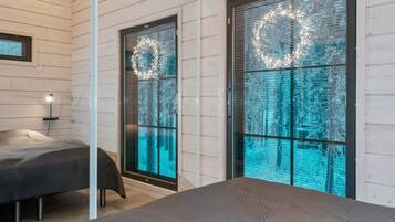 3 makuuhuonetta, internet