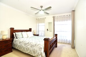 4 chambres, Wi-Fi, draps fournis