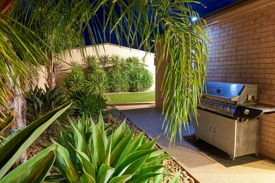 Bundalong Retreat with NEW alfresco area