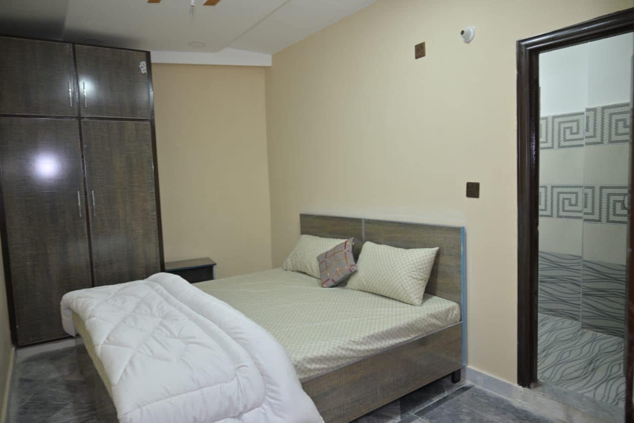 Standard Room, 1 King Bed | Free WiFi