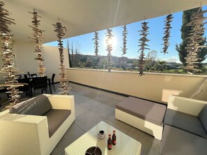 Outdoor dining - 2-room apartment with terrace, AC, parking, WIFI - Porticcio (Porticcio)