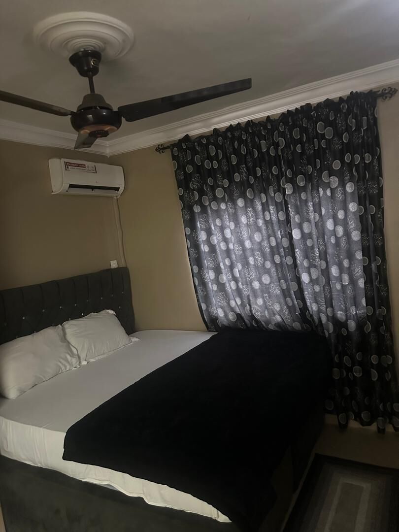 3 bedrooms, soundproofing, iron/ironing board, WiFi