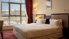 Deluxe Double Room | Egyptian cotton sheets, premium bedding, minibar, in-room safe - Al Rayyan Towers Hotel (Makkah)