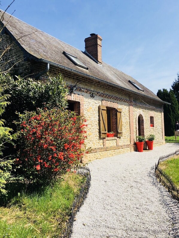 Exterior - Pretty Norman house in the Perche region, 2 hours from Paris (Mahéru)