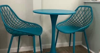 Quiet-Clean-Cottage-Dogs Kitchen